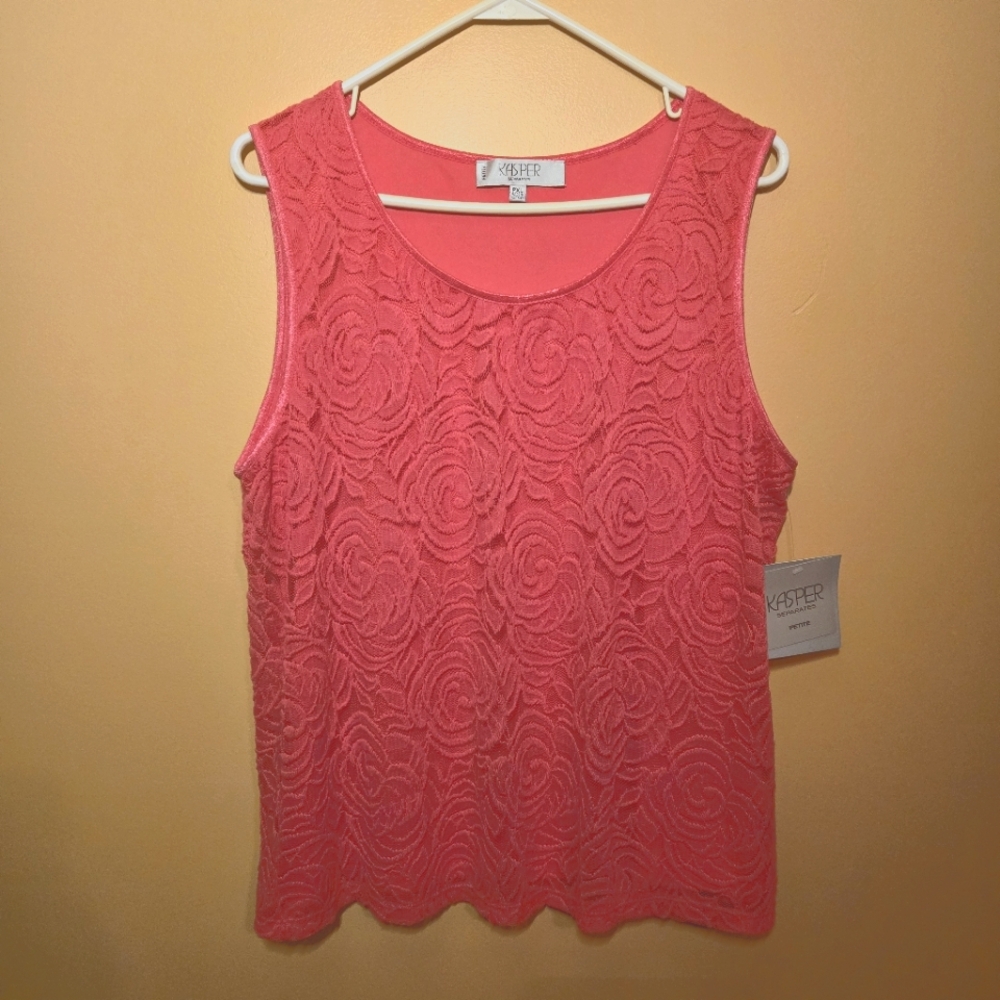 Kasper NWT Floral Embossed Sleeveless Top
